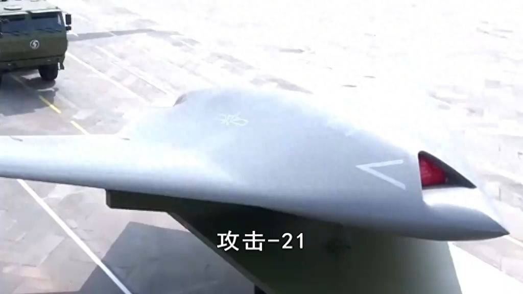 福建舰藏匿隐身刺客！央视实锤攻击-21上舰，五角大楼连夜重估
