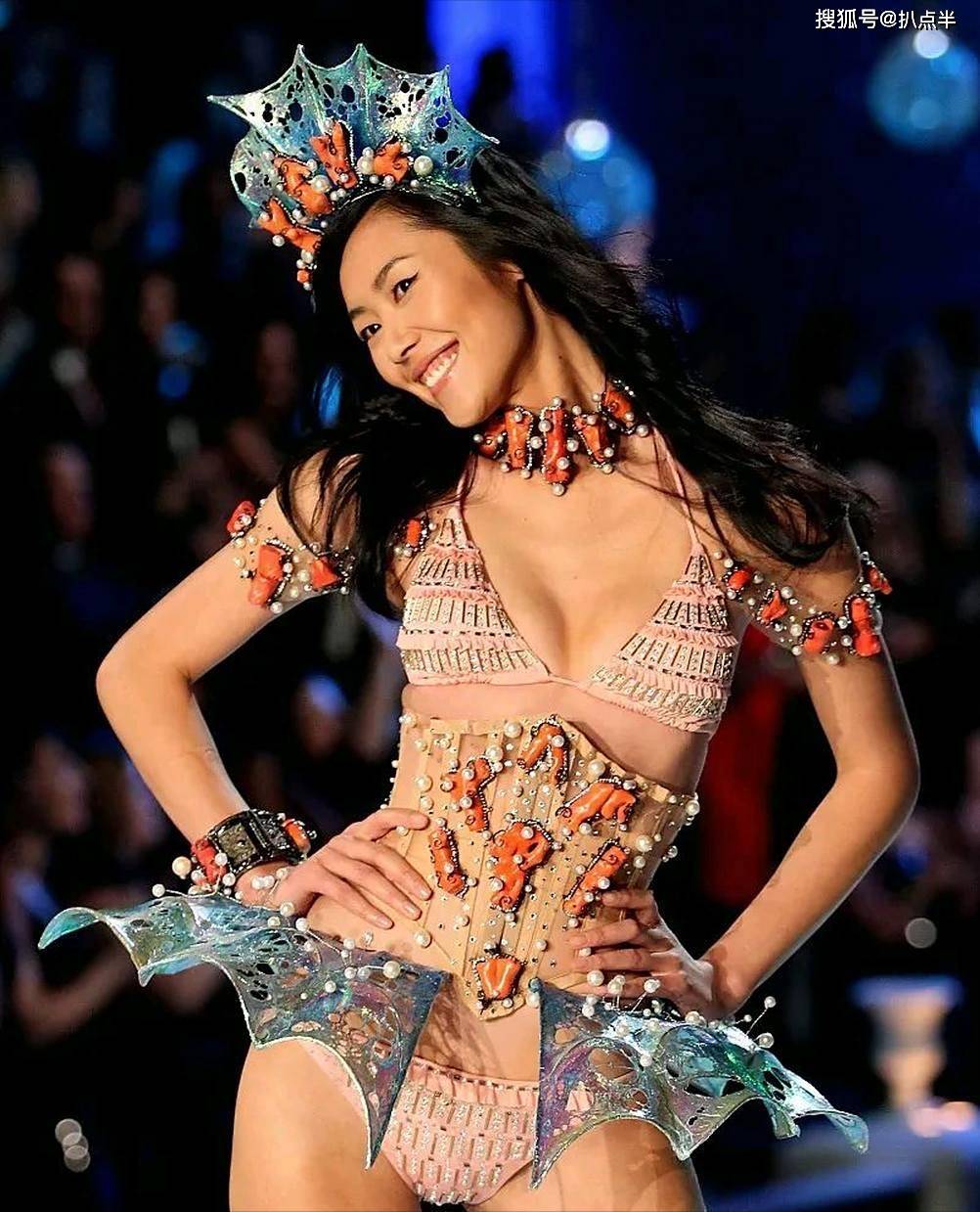 何穗产子 | 四大超模情归何处？均在争议中找到真爱，一个比一个甜