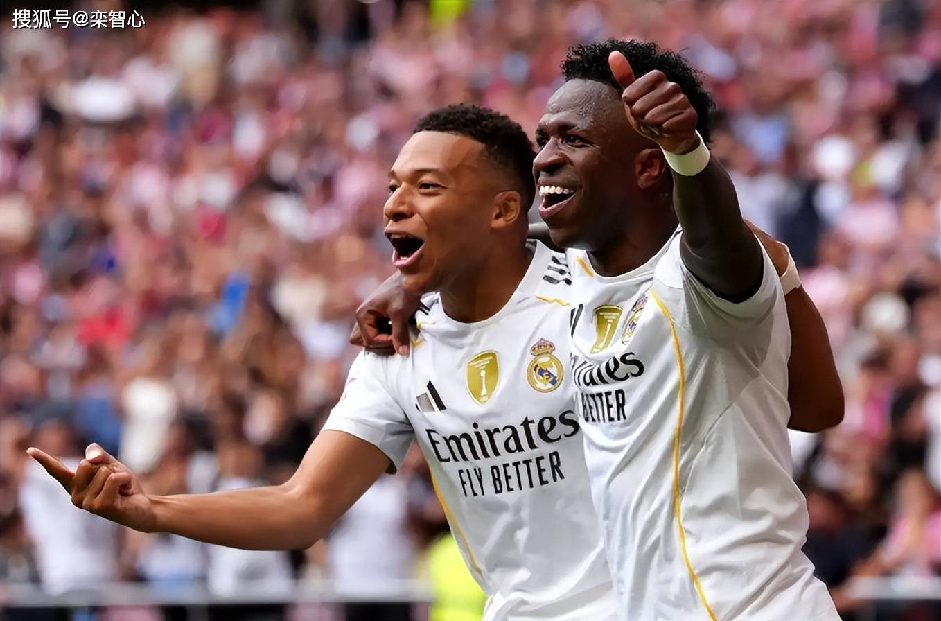 “西甲积分榜：皇马24分领跑！巴萨22分紧