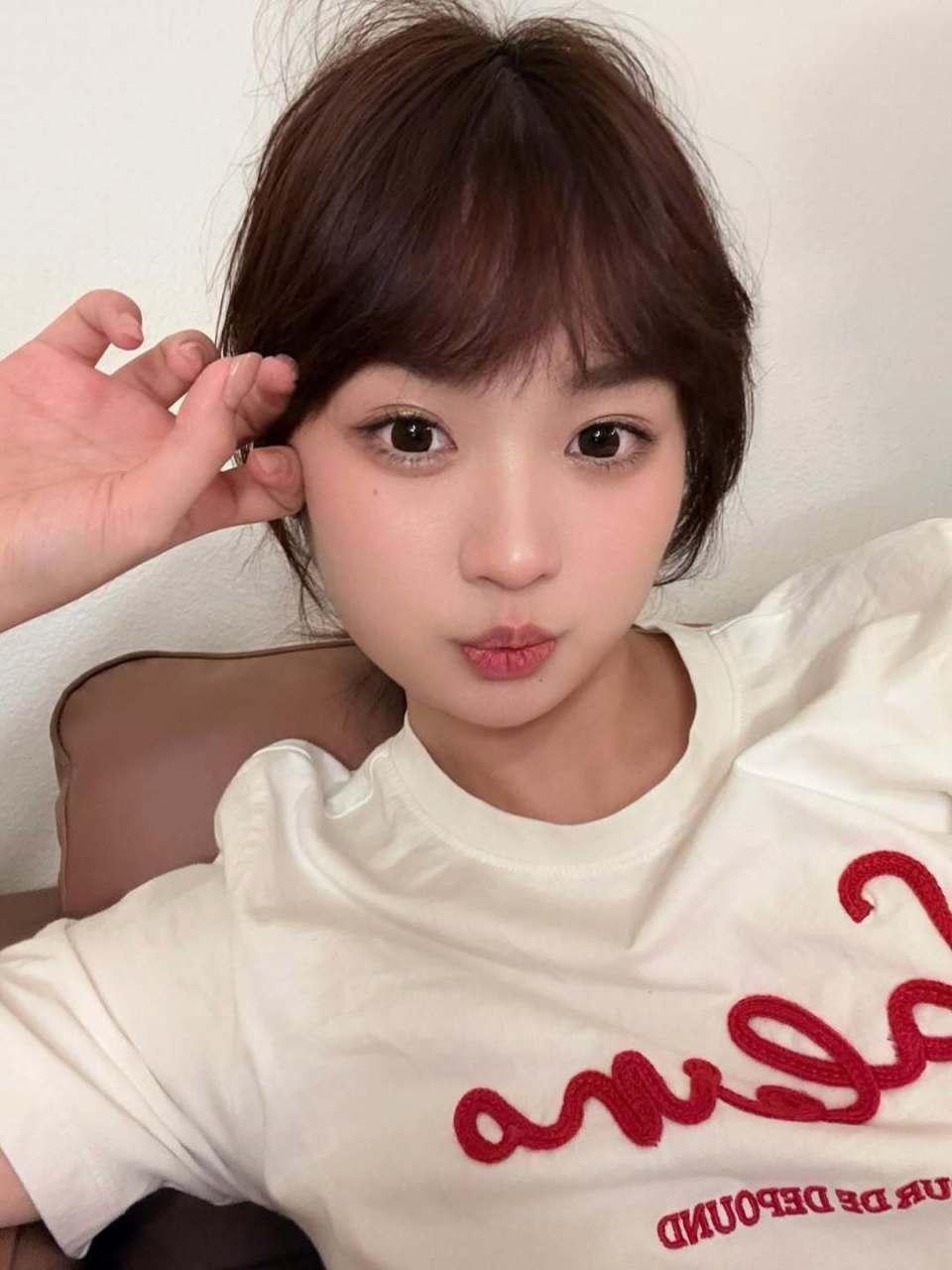 原创             拒绝沉默！杨瀚森女友赴美陪伴遭网暴 勇敢回击展现鲜明态度