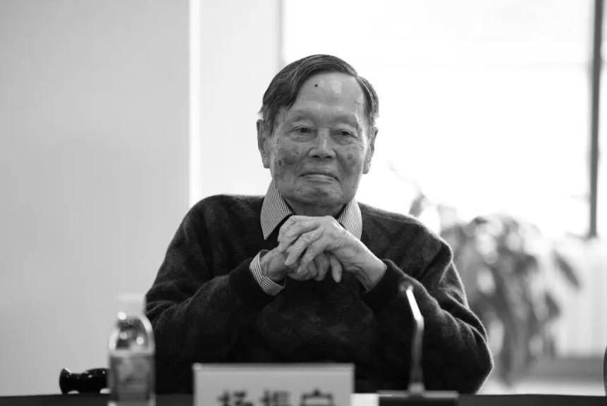 原创             翁帆没想到，人情世故、江湖地位在杨振宁告别仪式上体现淋漓尽致