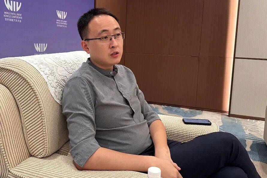 给热到发烫的无人车,泼盆冷水