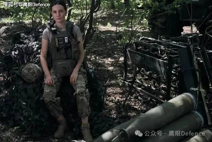 俄军女兵被送去参加“肉浪”攻势?致敬!那些美丽的乌克兰女兵们