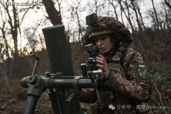 俄军女兵被送去参加“肉浪”攻势?致敬!那些美丽的乌克兰女兵们