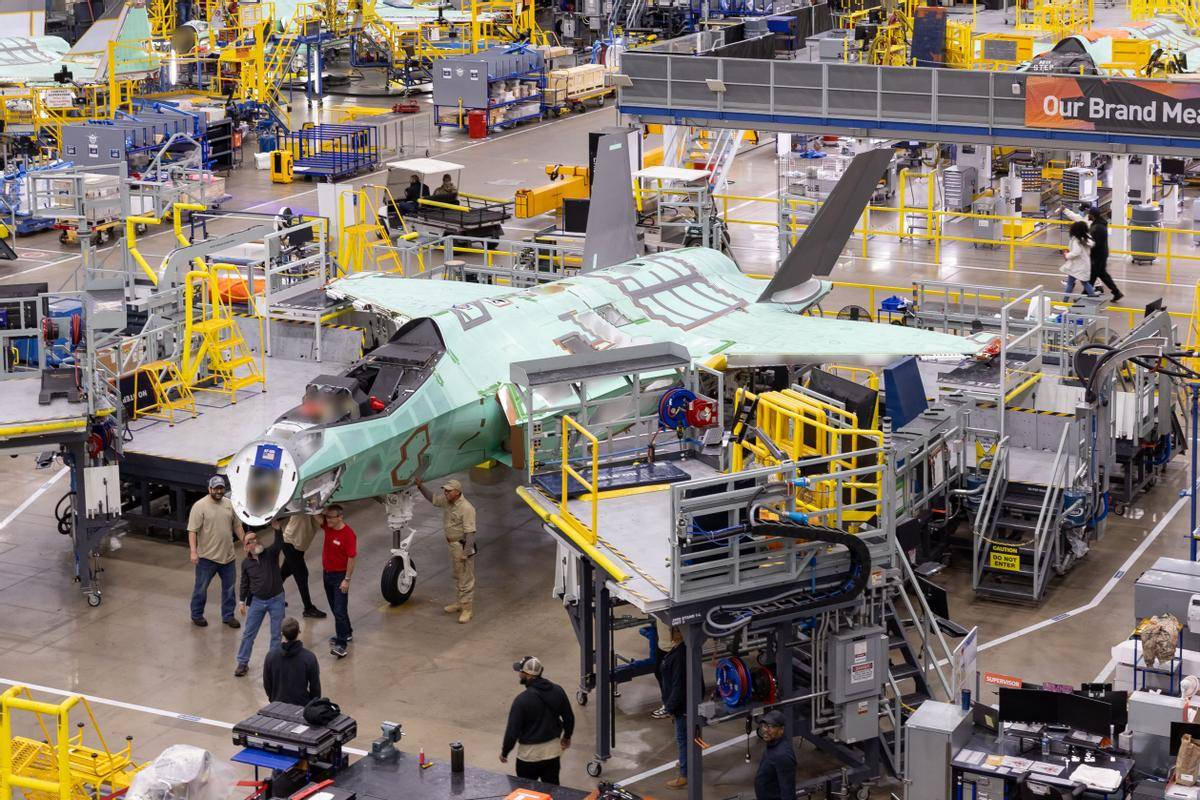 稀土牌变成“群攻魔法”,中美隔空斗法,台伪空军成最大输家