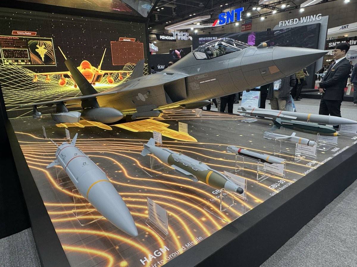 李在明刚说“抗中”没好果子吃,韩国就建议菲律宾买KF-21,菲专家:韩国武器可靠