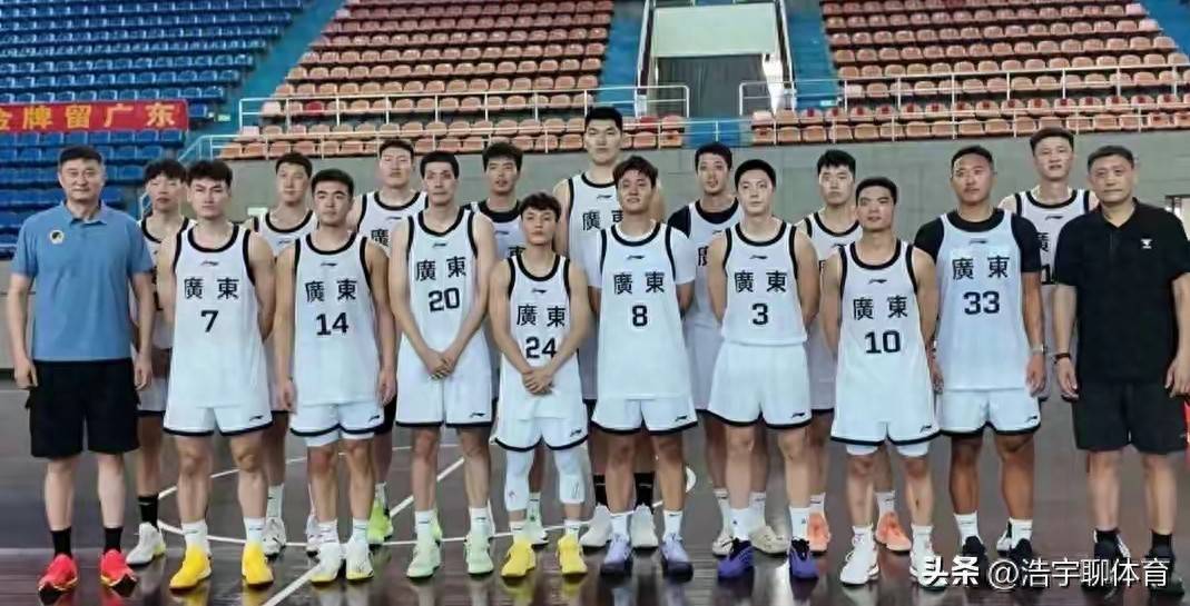 国手级中锋坐冷板凳CBA盘口与数据深度__今日CBA盘口分析·大小分策略·球队档案广东全运队12人大名单出炉杜峰忍痛割爱