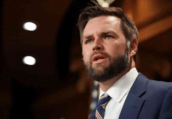 内塔尼亚胡怒了！当着万斯的面通告全球：以色列绝不是美国傀儡！特朗普态度转变，美国要来硬的了