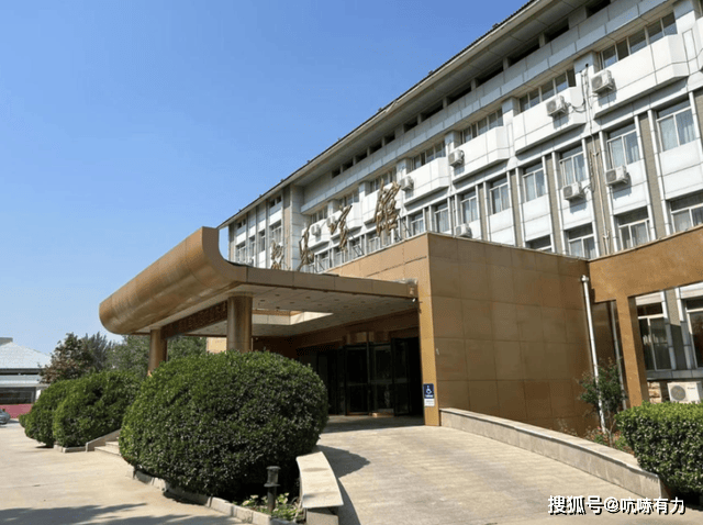 逼供致人死亡11名办案人终被判刑！3年前“开飞机”、电击生殖器等刑讯(图1)