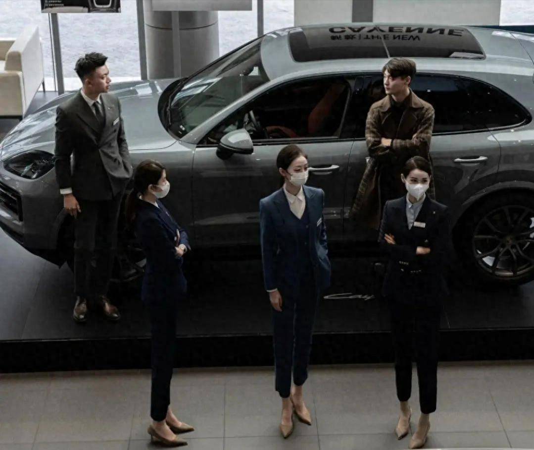 都是小米的错?保时捷的天塌了,一个季度亏损80亿