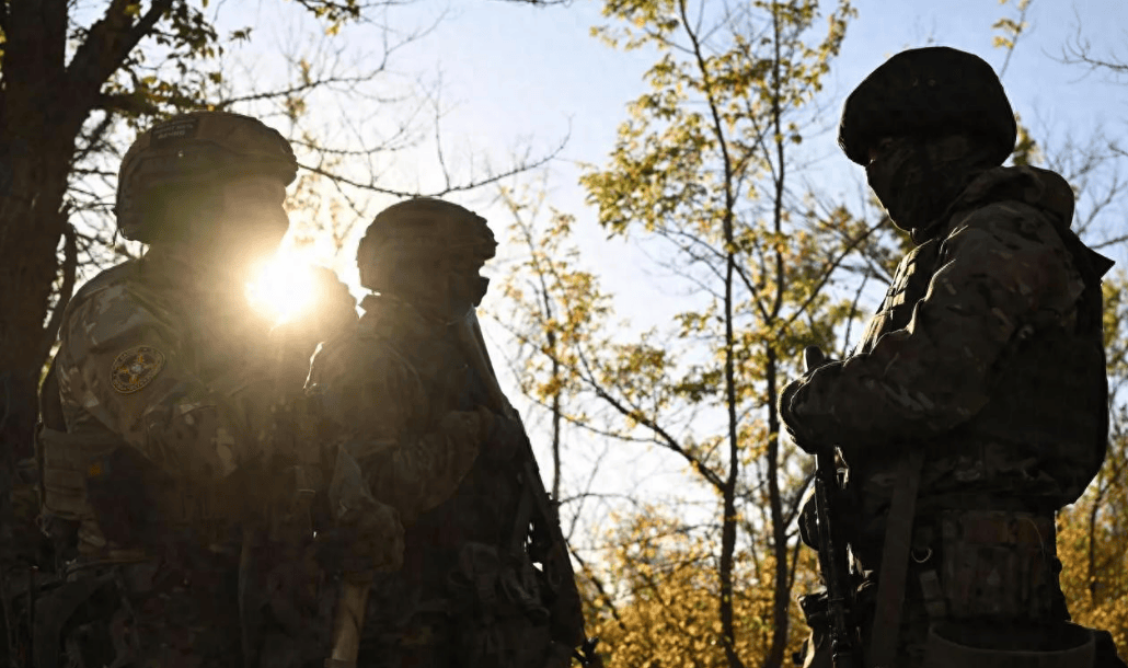 红军城乌军突围失败，俄罗斯开始摘取胜利果实，美方态度令泽连斯基绝望