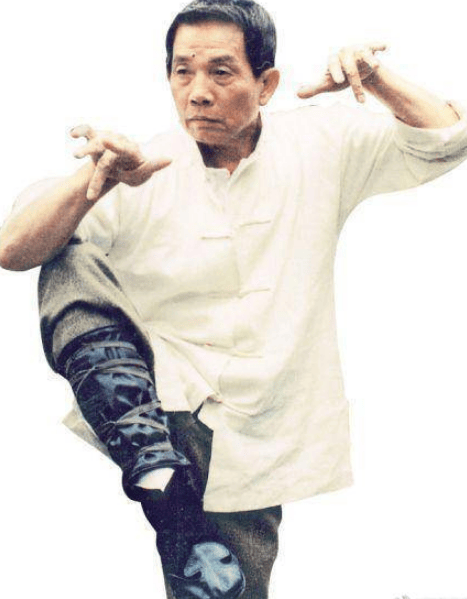 导演刘家良骨灰被盗 前妻透露无贵重陪葬还遭勒索