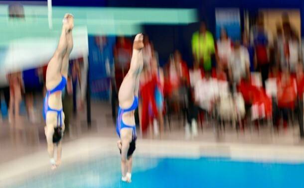 原创 全运会10米台预赛:陈芋汐/掌敏洁5跳均第1,全红婵组合第3入围决赛