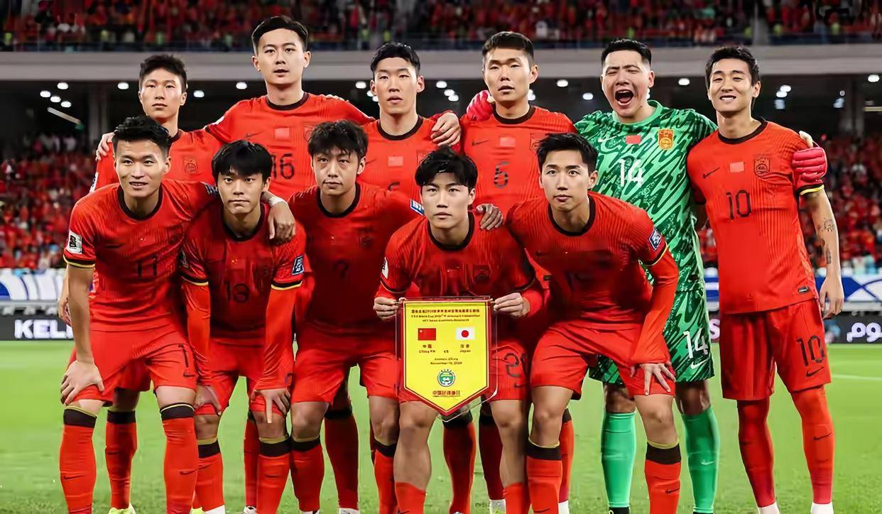 足球直播-NBA直播_英超_世界杯体育【超清在线观看】足协官宣！45岁邵佳一挂帅国足将带队征战亚洲杯冲击世界杯这次选对了