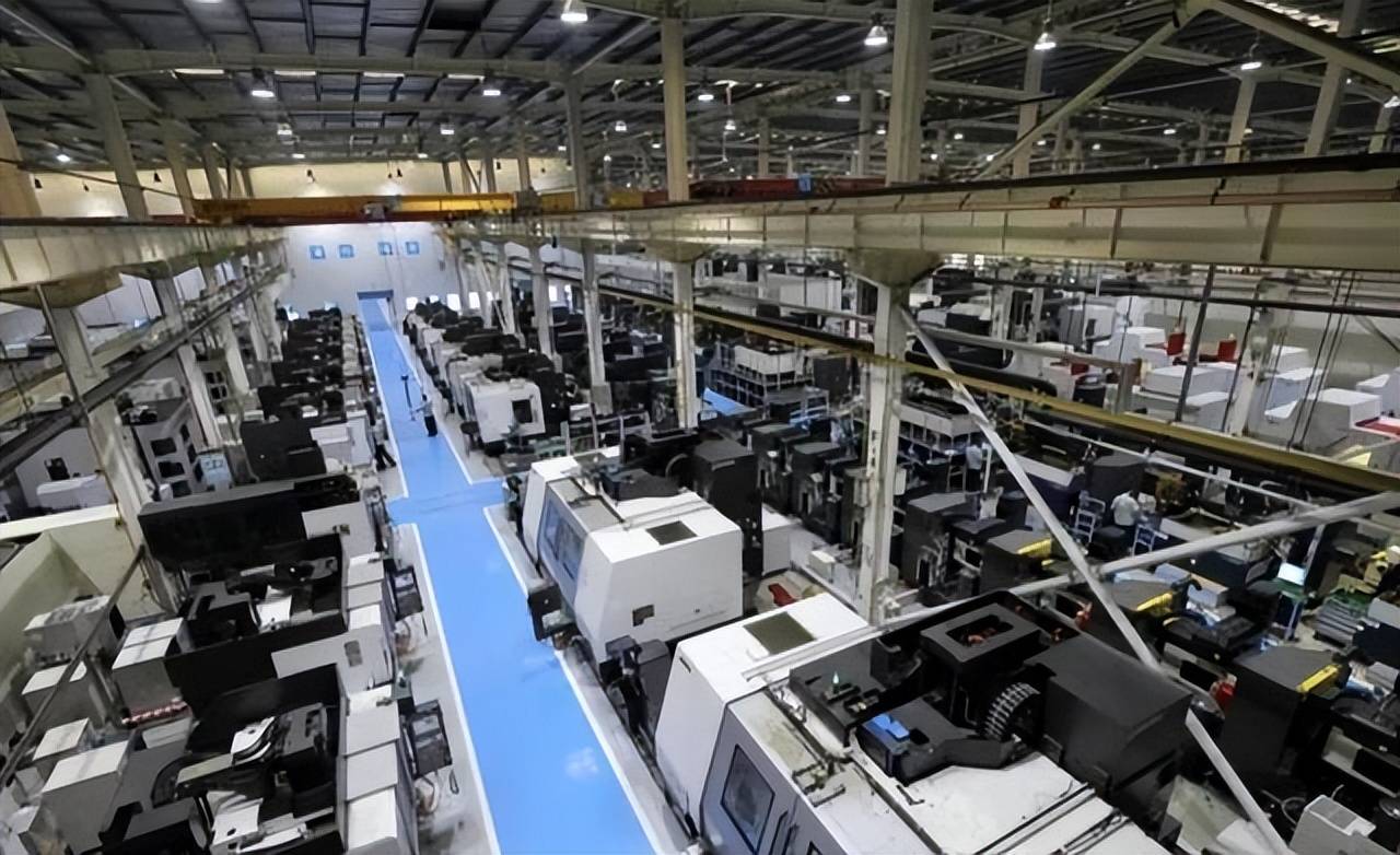 原创             格力机床斩获国际金奖，为何国内无人喝彩？我们的注意力早跑偏了