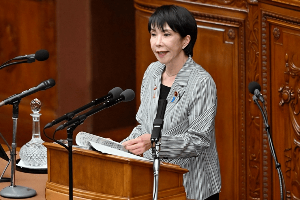 24小时内，解放军3次进台海，高市早苗摊牌：台海若开打，日本就动武！