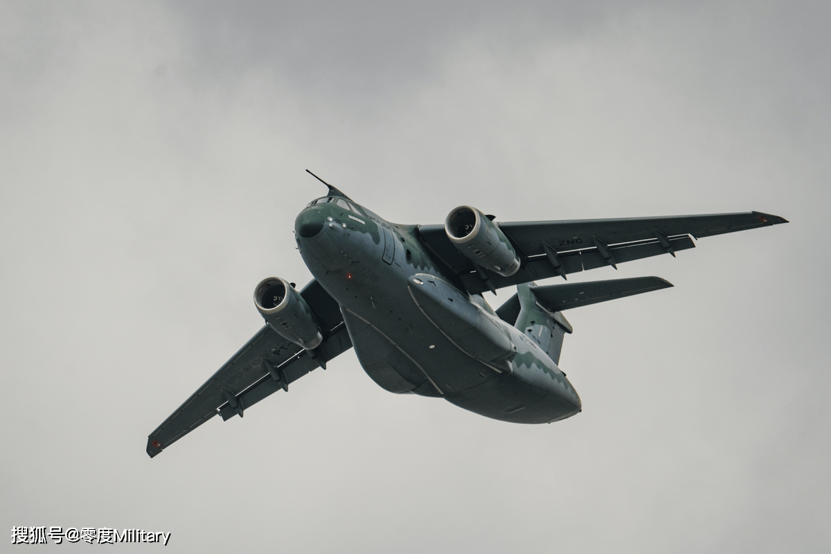 巴西航空工业公司开始为荷兰生产首架C-390中型运输机,共订购5架