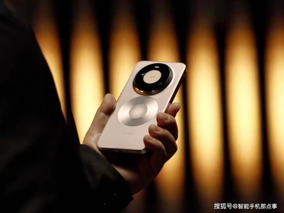 原创             华为Mate80系列终官宣：史上最强Mate，定档11月25日