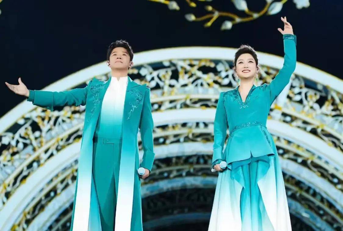 �ֱ��粨5���º�,45���Ứ�մ�ϲѶ�����,�������ɱ��ֳ�Ĭ