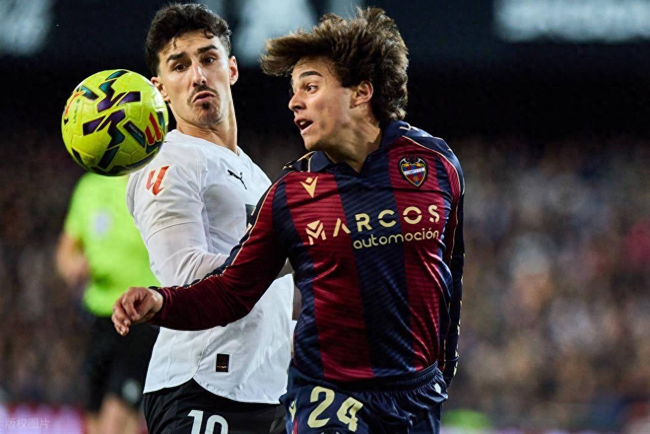 西班牙足球甲级联赛西甲最新积分战报 瓦伦西亚绝杀赢保级大战 皇马领先巴萨3分