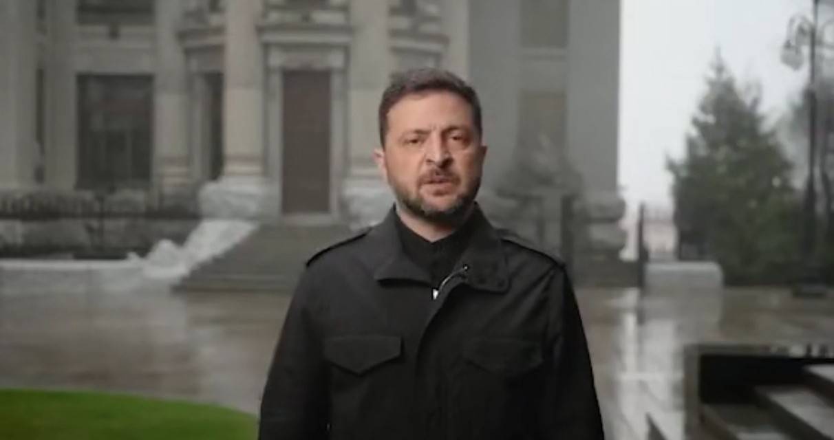 泽连斯基无权反对!美方摊牌:乌克兰没有谈判筹码,必须接受现实