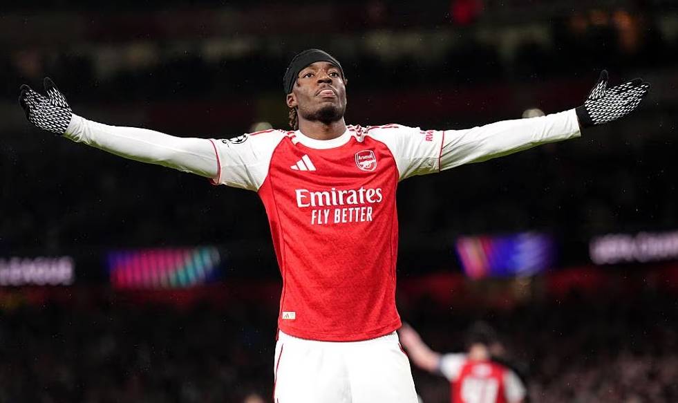 3-1<strong></p>
<p>英超</strong>,5连胜!英超13亿豪门太强了,送德甲豪门赛季首败,领跑欧冠+英超 3-1,5连胜!英超13亿豪门太强了,送德甲豪门赛季首败,领跑欧冠+英超