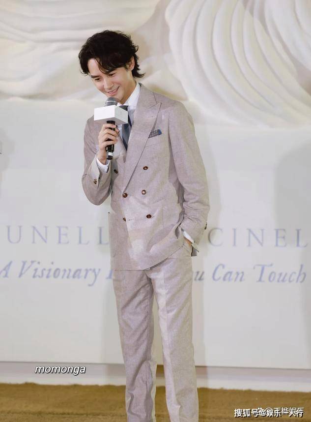 敬业还是健康危机?43岁王凯久违亮相暴瘦15公斤,粉丝心疼这不是第一次了