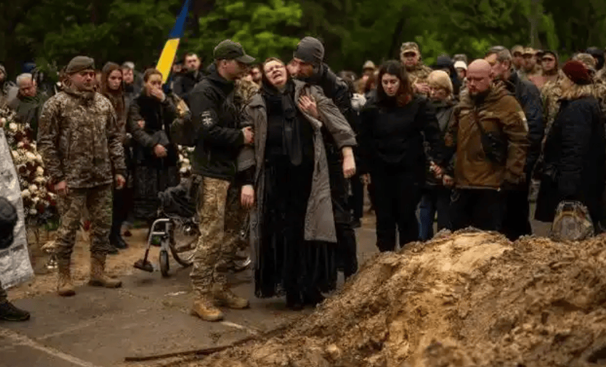 无人机血洗战场！美军伤亡比1:1.3背后，台海冲突预案藏着哪些致命变数？