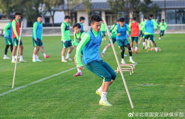 国安苏州备战足协杯决赛 球队30日晚间内部团建(图)