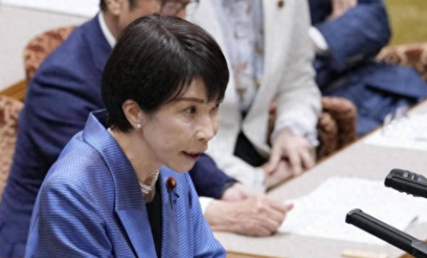 高市早苗拒绝道歉,日本开启对华“第二战场”,菲律宾加入乱斗,中方开始收网了!