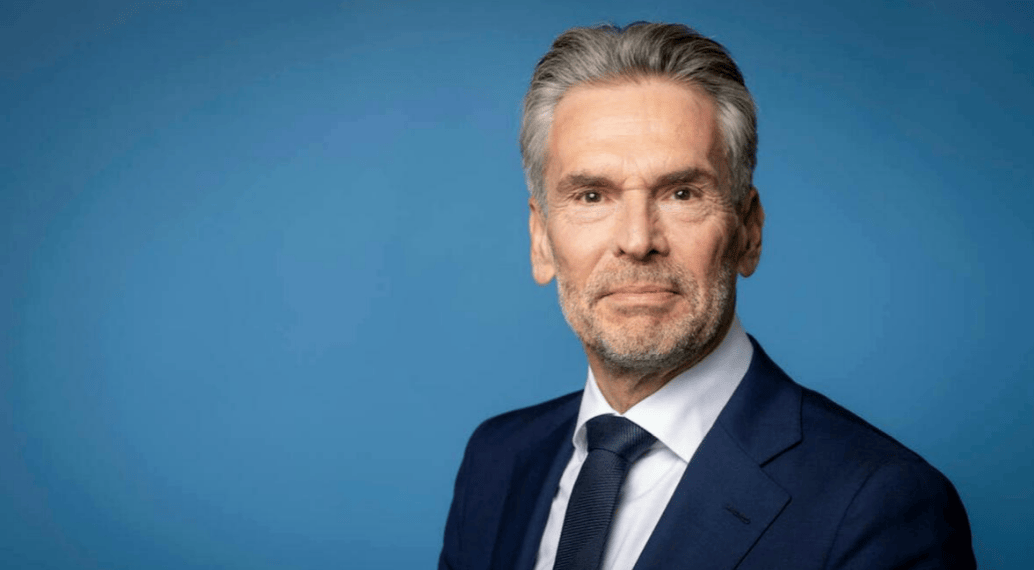 最后关头，荷兰又变卦了，突然取消访华计划，中方打开天窗说亮话！