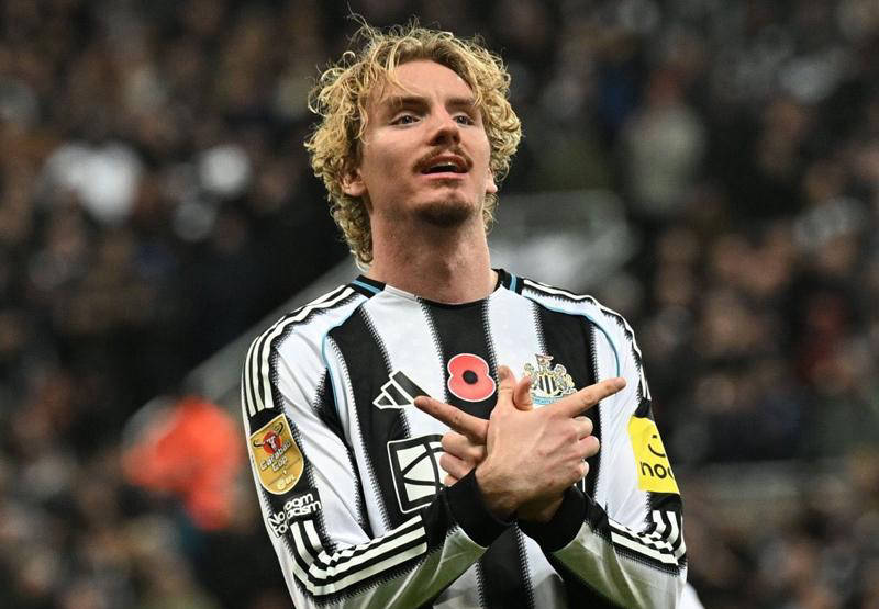 英超首次密集赛程开启曼城誓夺19连胜热刺力拼苦主纽卡斯尔止颓英格兰足球超级联赛