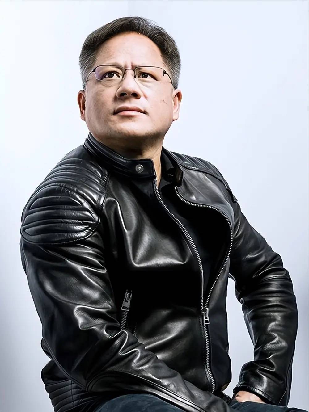 原创             黄仁勋：美对华芯片限制，相当于给华为让路，催生AI版一带一路