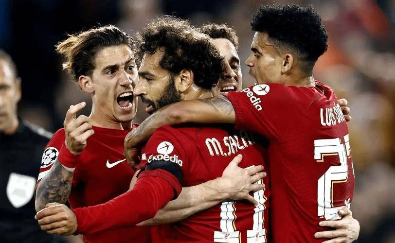 “英超联赛免费高清直播+实时赛程+积分预测