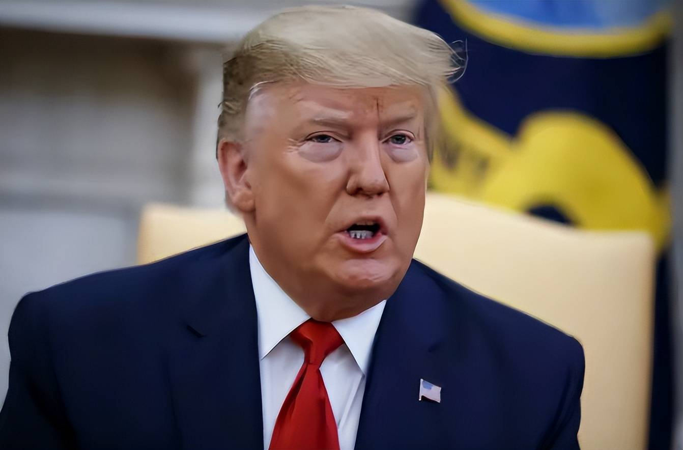 俄罗斯油轮又在黑海遭打击,普京终于忍无可忍了,下令炸平敖德萨港,俄乌冲突再升级?