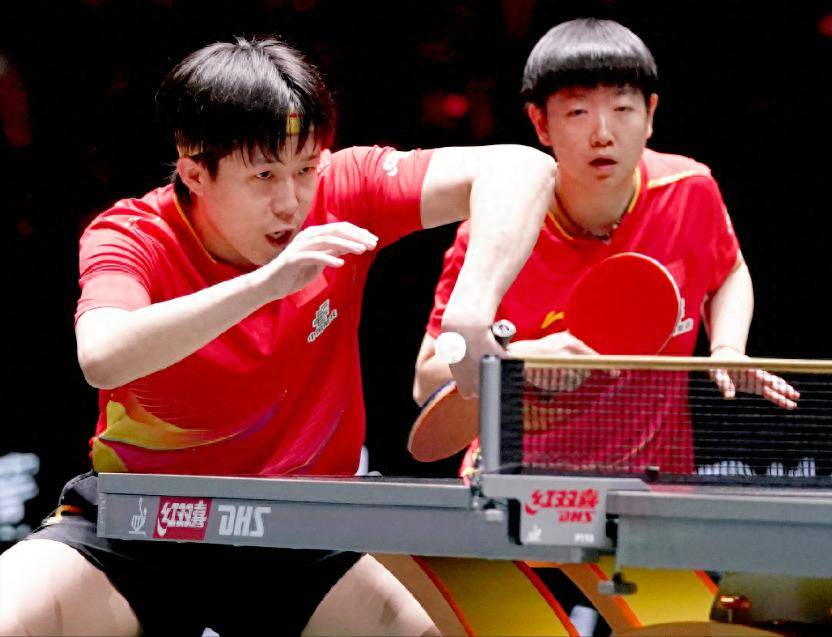 “英格兰足球超级联赛混团世界杯：4强全部诞