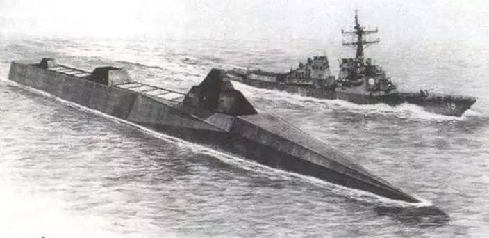 中国海军实力又被低估？美媒：1艘055和2艘武库舰，可击败8艘美舰