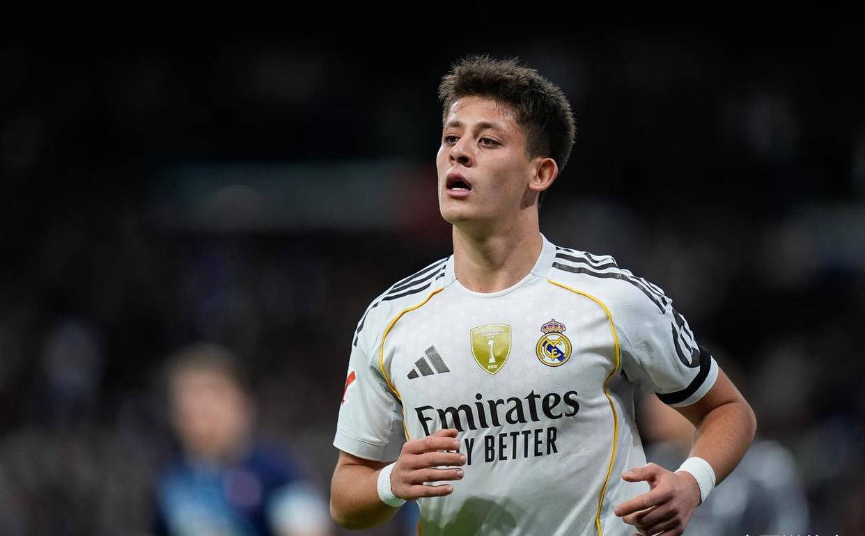 西甲联赛免费高清直播＋实时赛程积分榜＋竞彩预测全覆盖（2025赛季）西甲最新积分战报：皇马5轮丢4场分主场遭遇失利难追巴萨