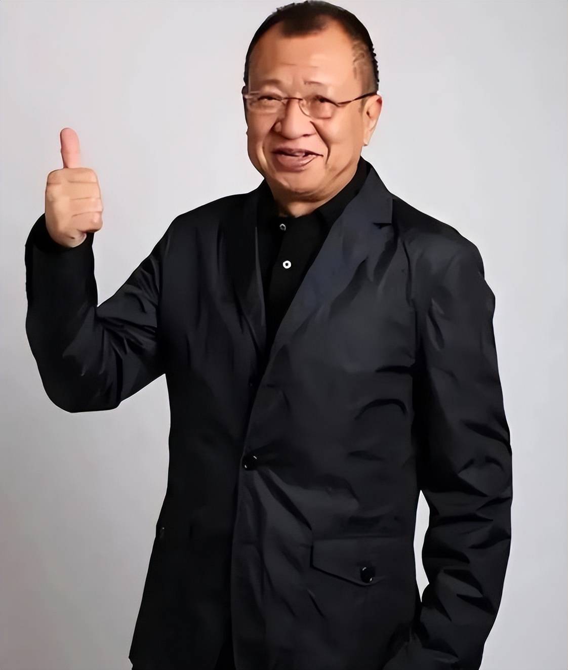 妻子称许绍雄没留任何遗言,痛斥好友外泄丧礼细节