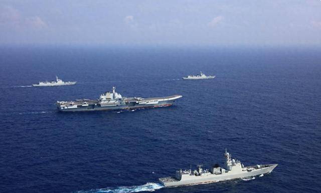 事情闹大,高市紧急求见特朗普!中方给美留情面:这回找日本算账