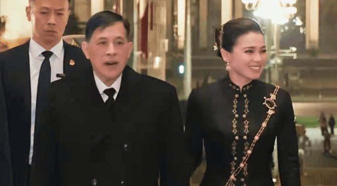 洪森自食其力!泰国欲发动大规模入侵,泰王访华早有预谋