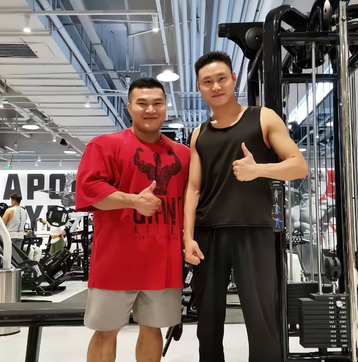 健美冠军王昆去世,年仅30岁,好友透露原因,每天都坚持锻炼