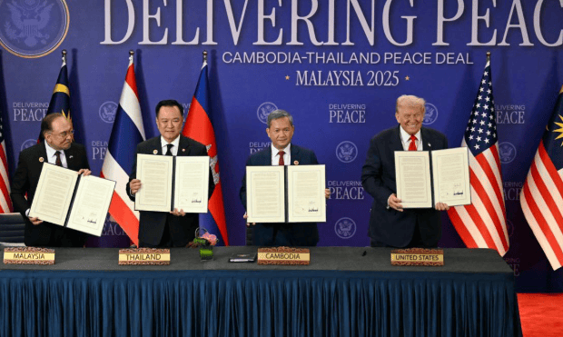 泰柬冲突,西方挖好陷阱等中国跳?东南亚局势大变,最大输家诞生