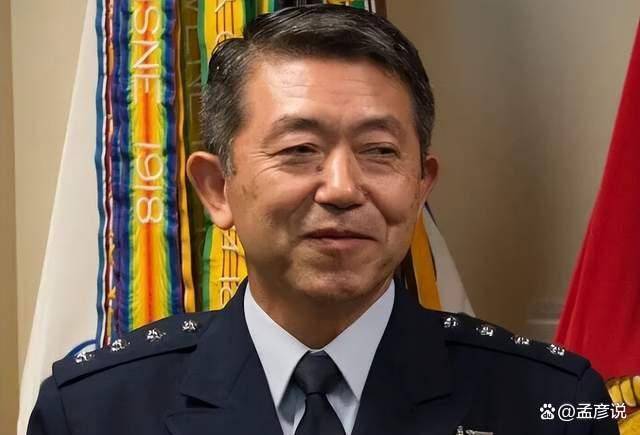 中方打响反制，对日本和欧盟一块儿制裁，高市早苗这次糊弄不过去