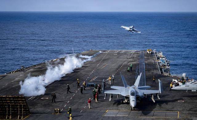 日媒给美国通风报信：中国核动力航母已经开建，美军得抓紧时间了