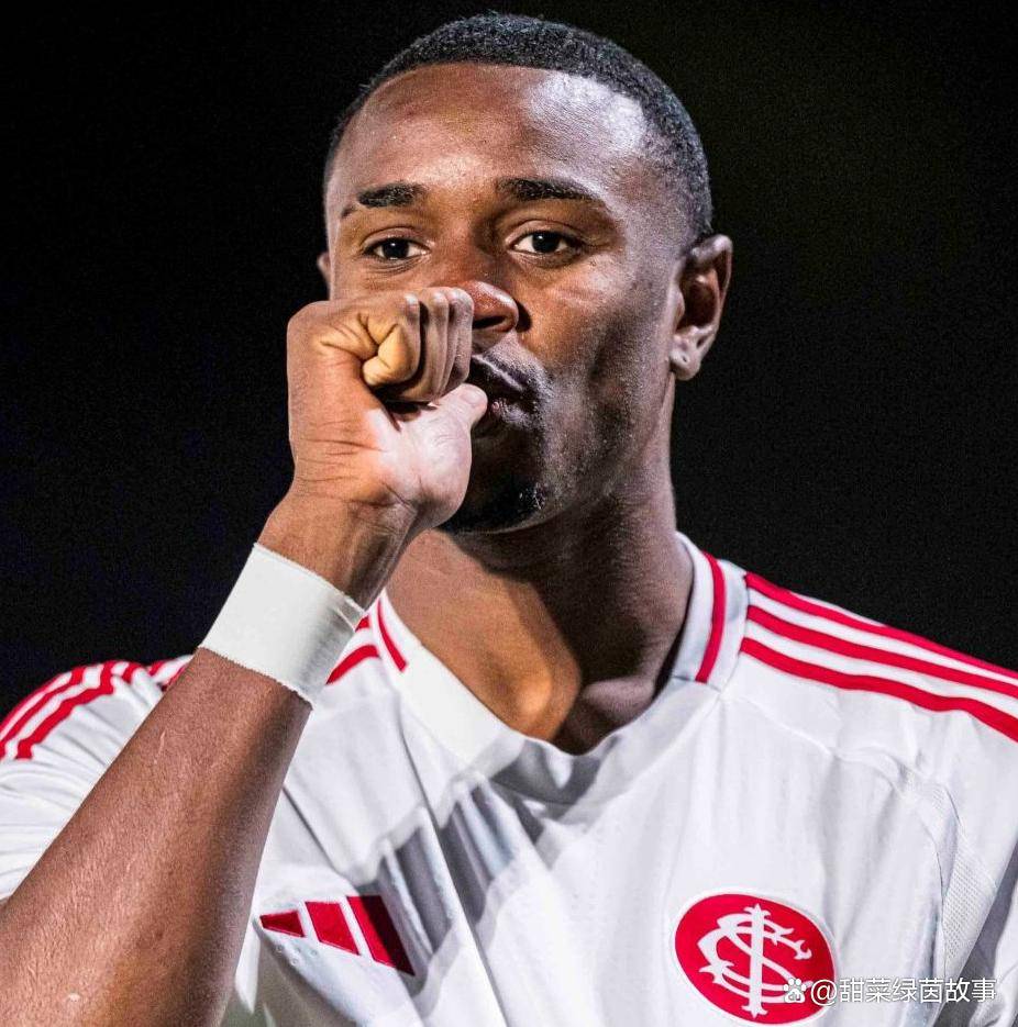 曼联转会动态：阿莫林无缘一月引援目标球队阵容或迎调整米兰体育- 米兰体育官方网站 世界杯官方指定投注平台