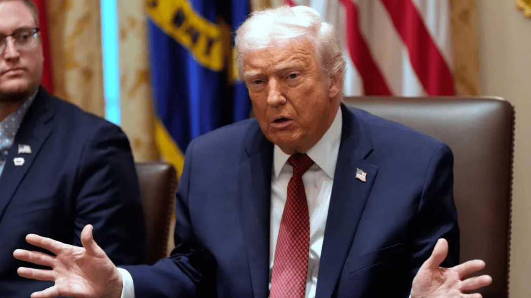 中方反击落地，美国5年都缓不过来？新加坡通告特朗普：美方已“无路可走”