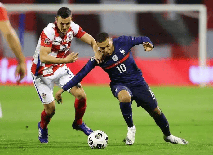 西甲联赛免费高清直播＋实时赛程积分榜＋竞彩预测全覆盖（2025赛季）巴塞罗那重返西甲榜首青训与战术调整开云的内在逻辑