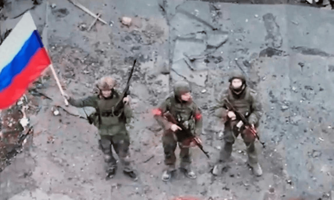 乌克兰再失守一城，泽连斯基以退为进，愿撤军顿巴斯，但有一个条件