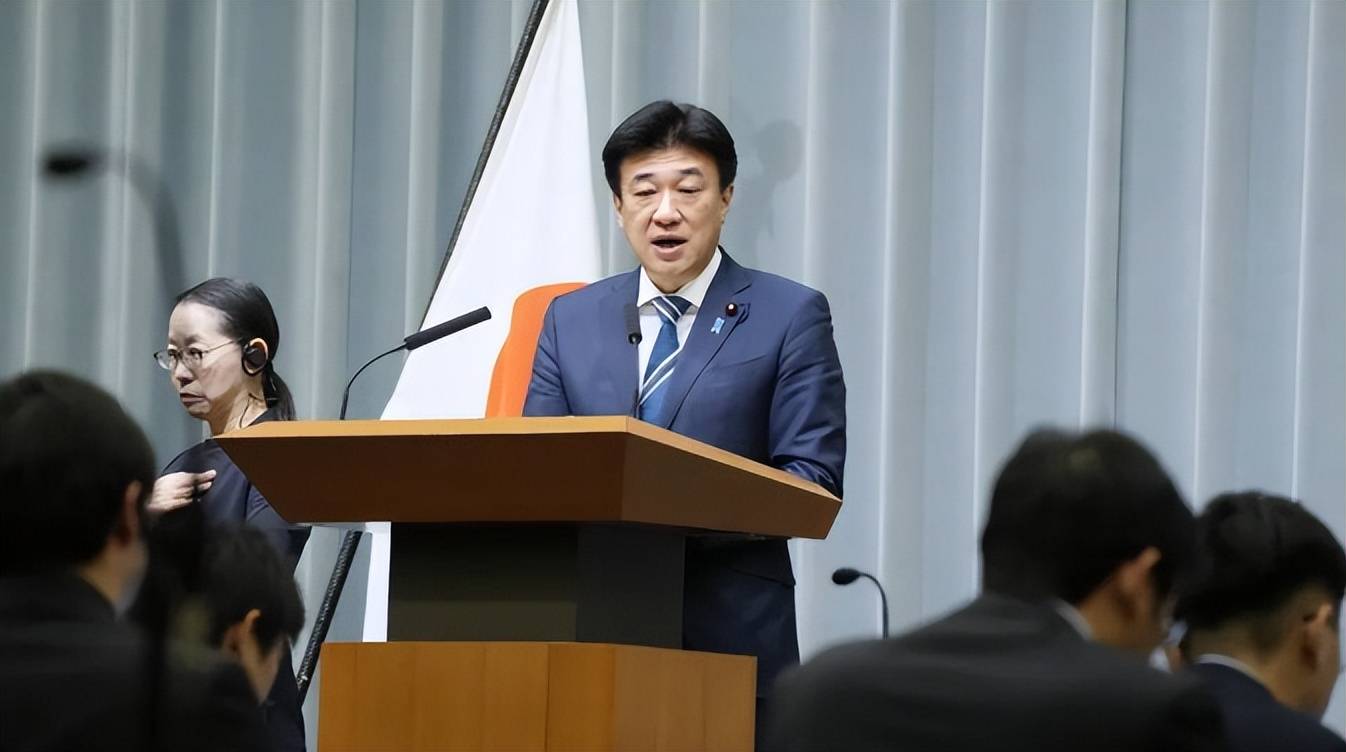 日本拥核言论引民愤，朝鲜定性升级，高市早苗支持率断崖下跌？